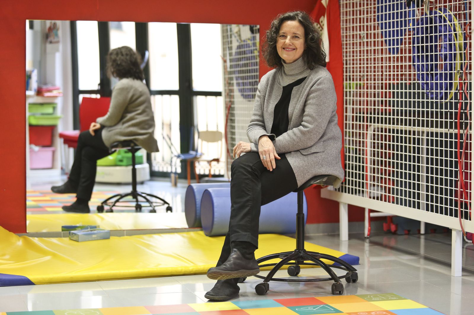 Paqui Cañete posa en las dependencias del centro Sidi en la Avenida Rosaleda.