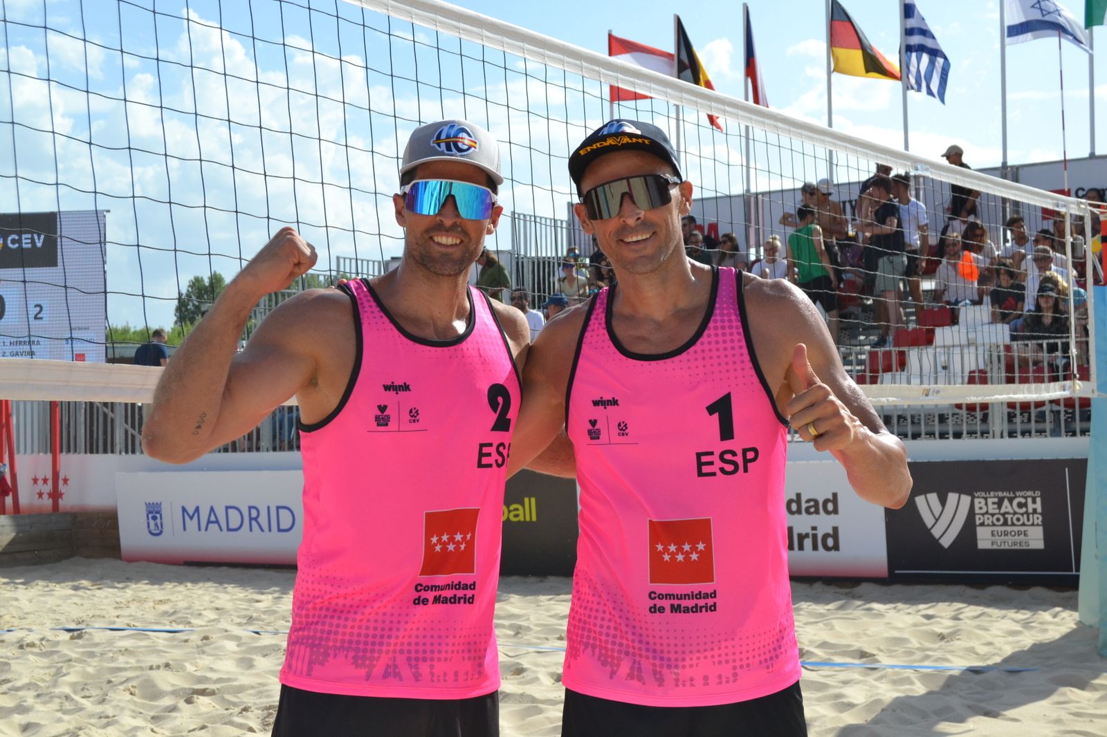 Herrera y Gavira (i.), en Madrid.