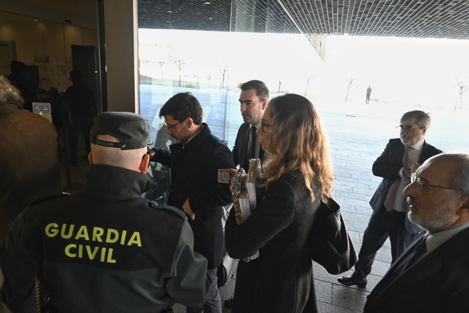 El inicio del juicio contra los expresidentes del Córdoba CF, Carlos González y Jesús León, en imágenes