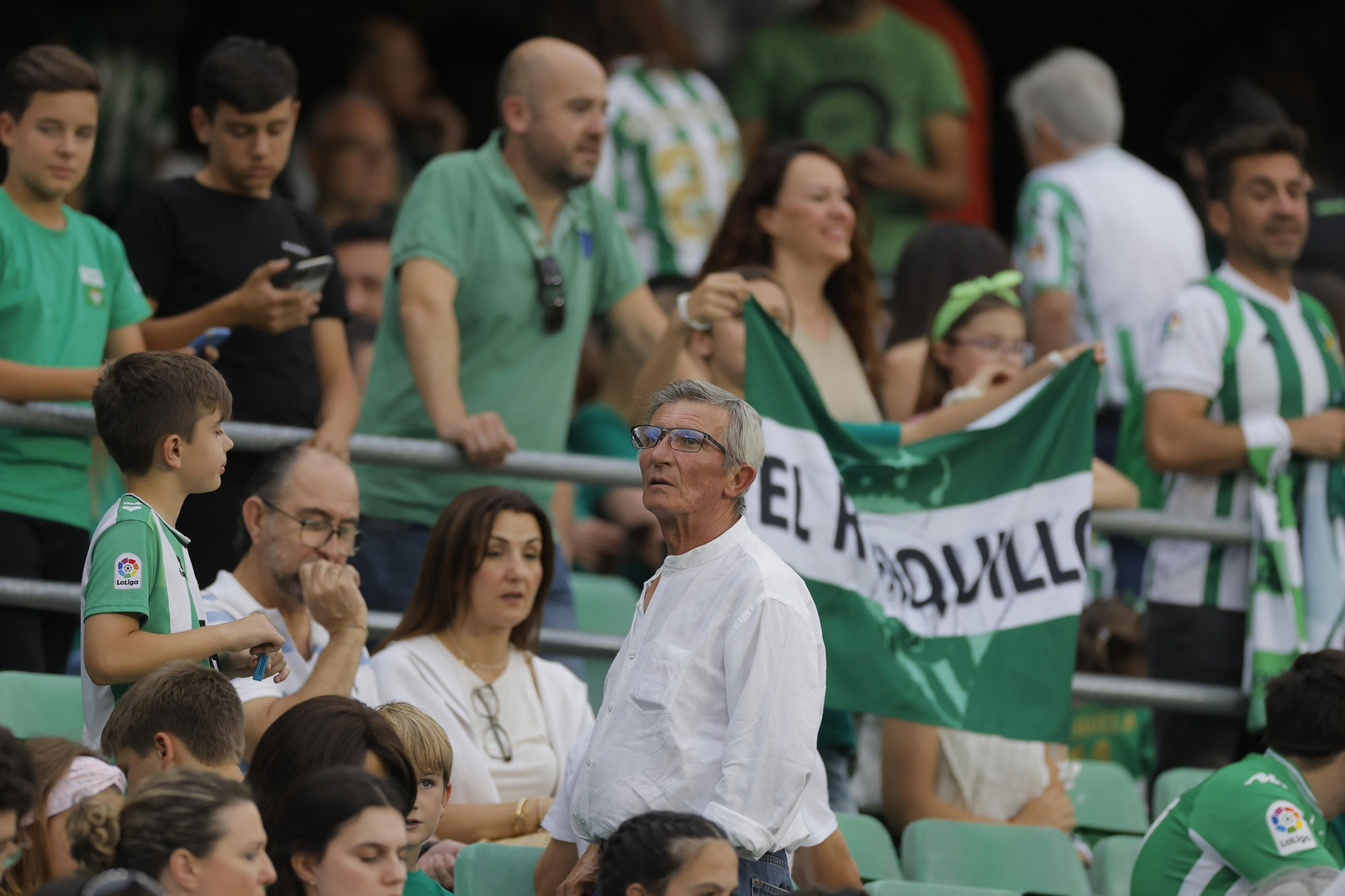 Búscate en las fotos de la despedida de Joaquín