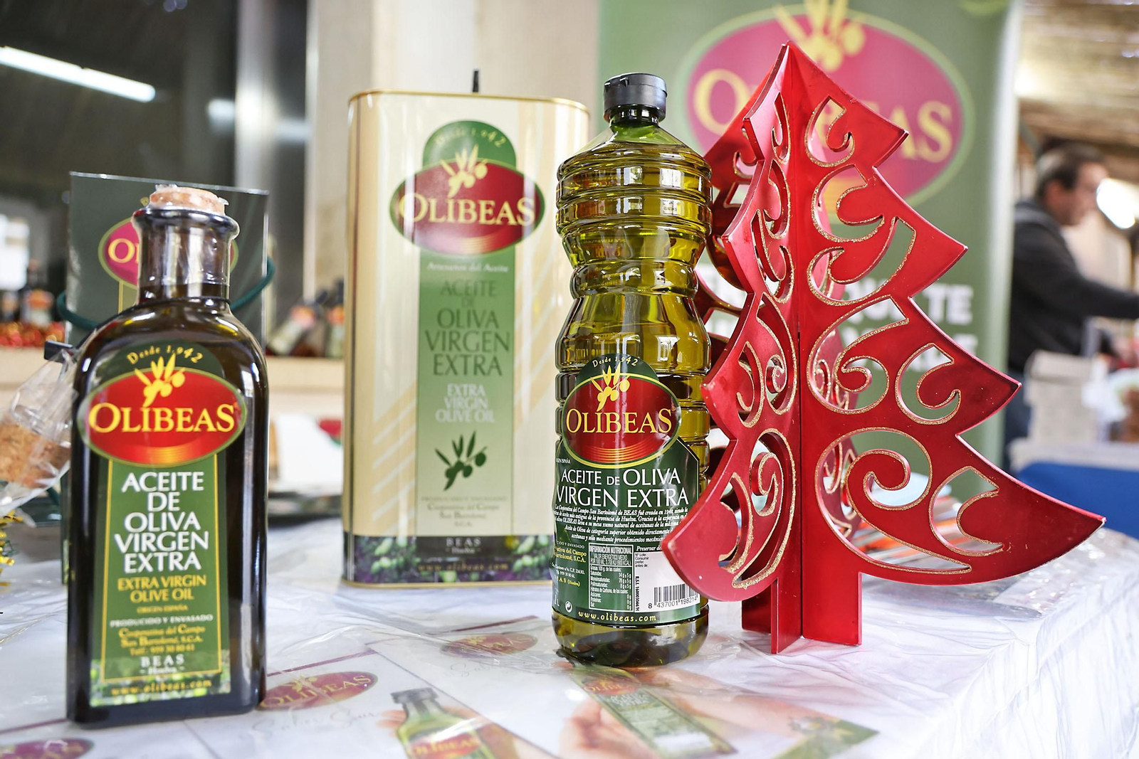 Imágenes de la XIV Muestra de Aceites, Quesos y Conservas en Aceite de la provincia de Huelva