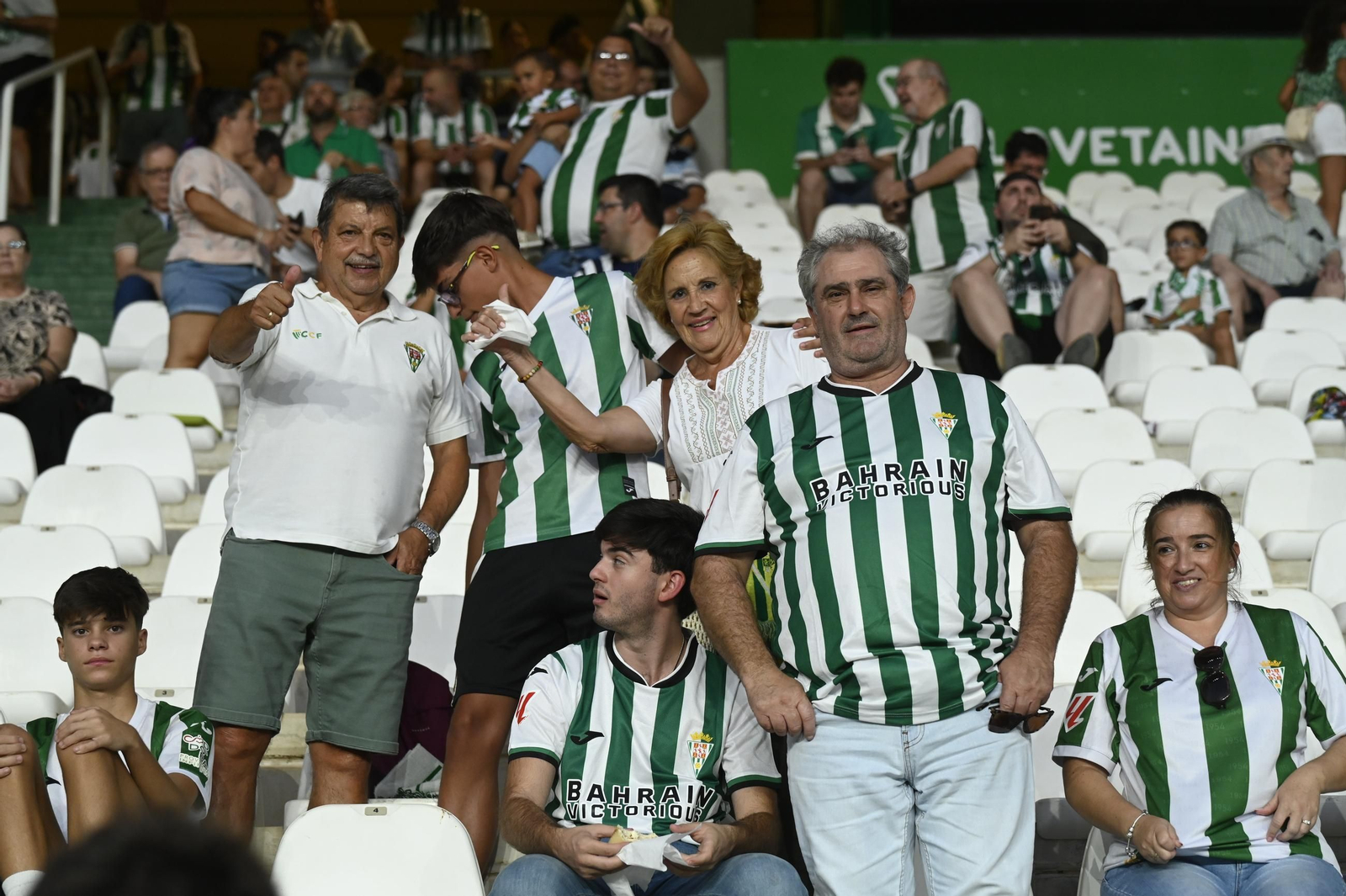 Las mejores fotos del ambiente en El Arcángel para el Córdoba CF - Las Palmas