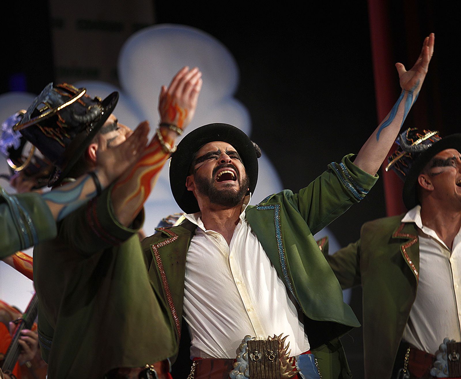 Las imágenes de la sexta función de cuartos