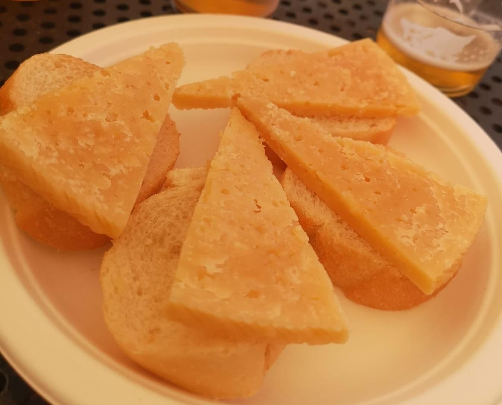 Un viaje fotográfico por la Fiesta del Queso de Zuheros