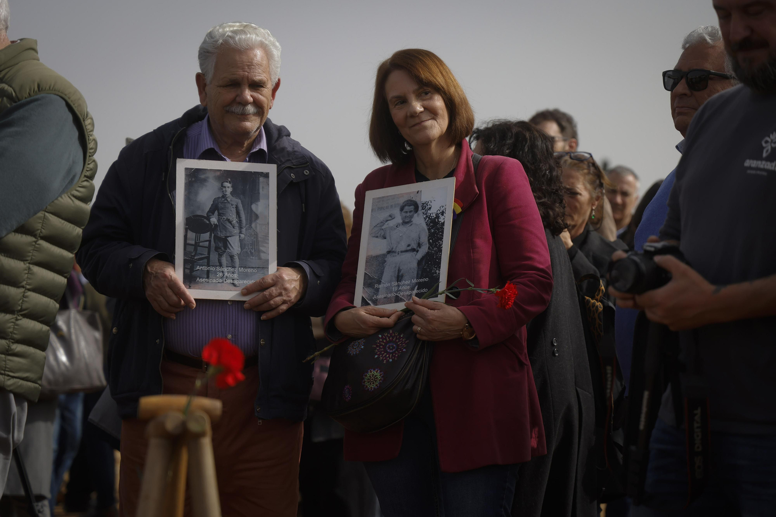 Cerrada la fosa común Pico Reja, todas las imágenes