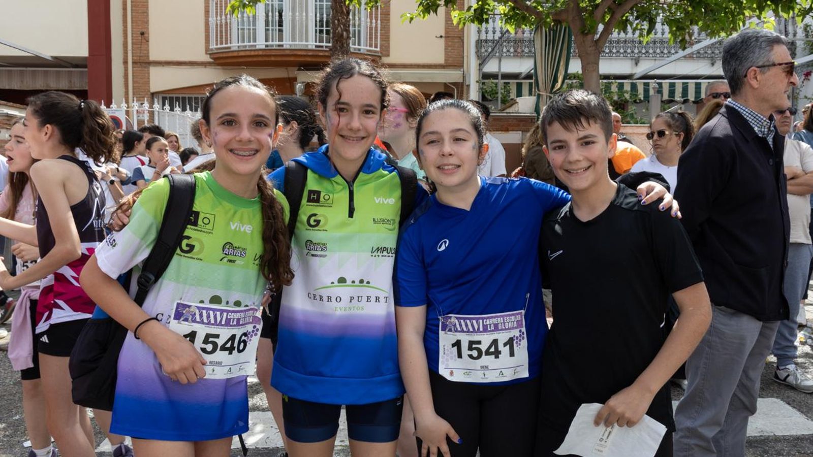 La carrera escolar de “La Gloria” que aúna inclusión y solidaridad, en imágenes