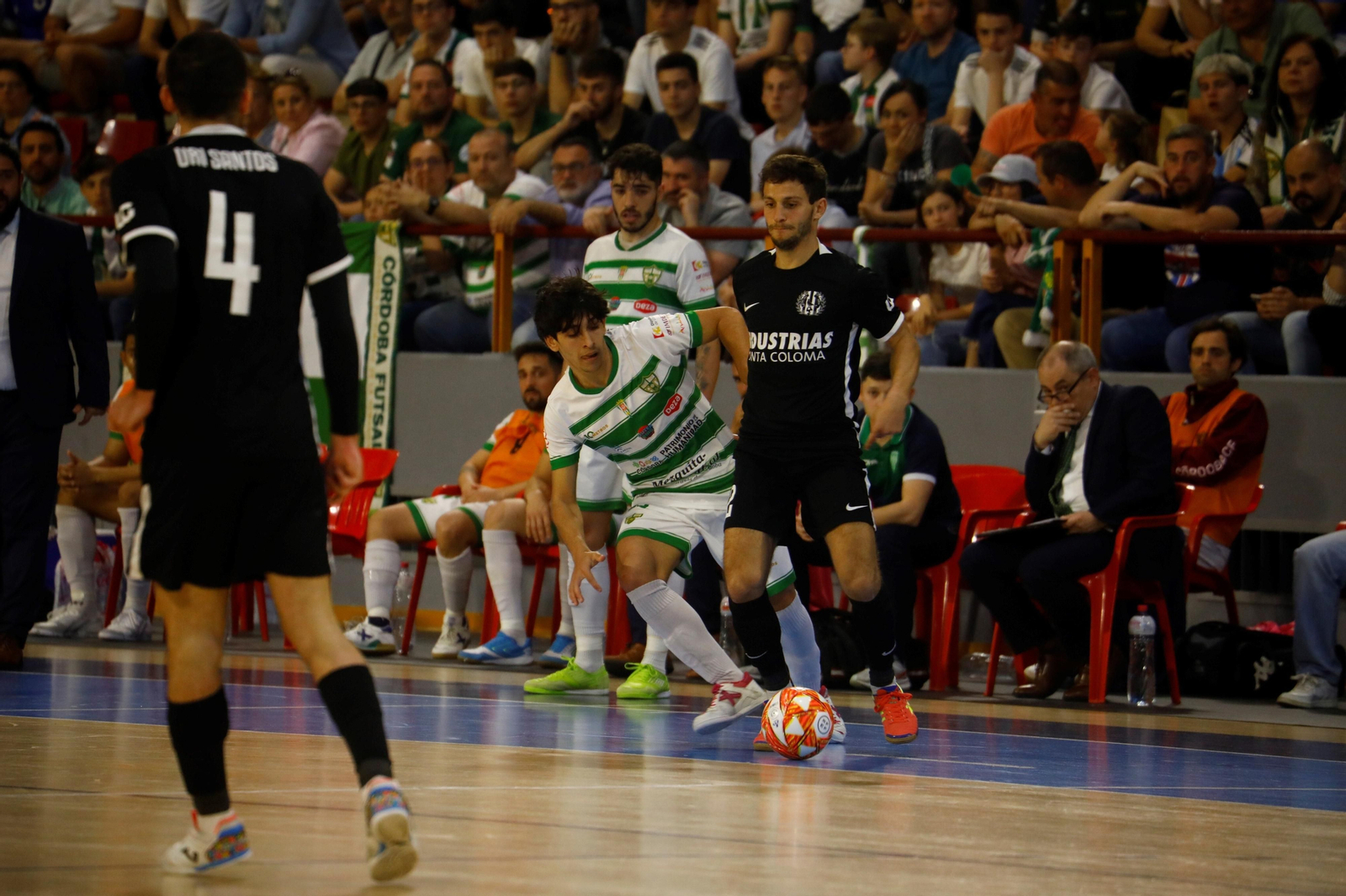 La victoria del Córdoba Futsal a Industrias Santa Coloma, en imágenes