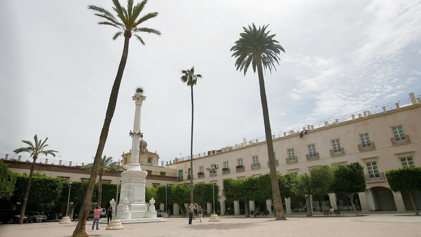 Aspecto de la Plaza Vieja antes del inicio de la remodelación