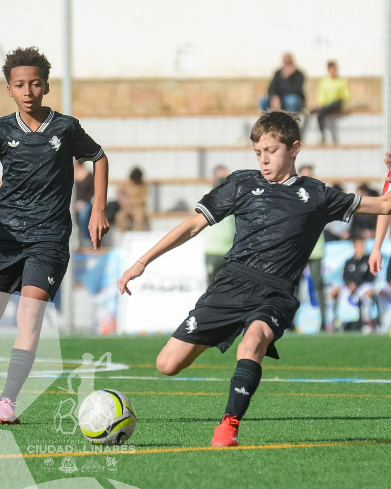 En imágenes: el RCD Espanyol, campeón del IV Torneo Internacional de Fútbol Alevín 'Ciudad de Linares'