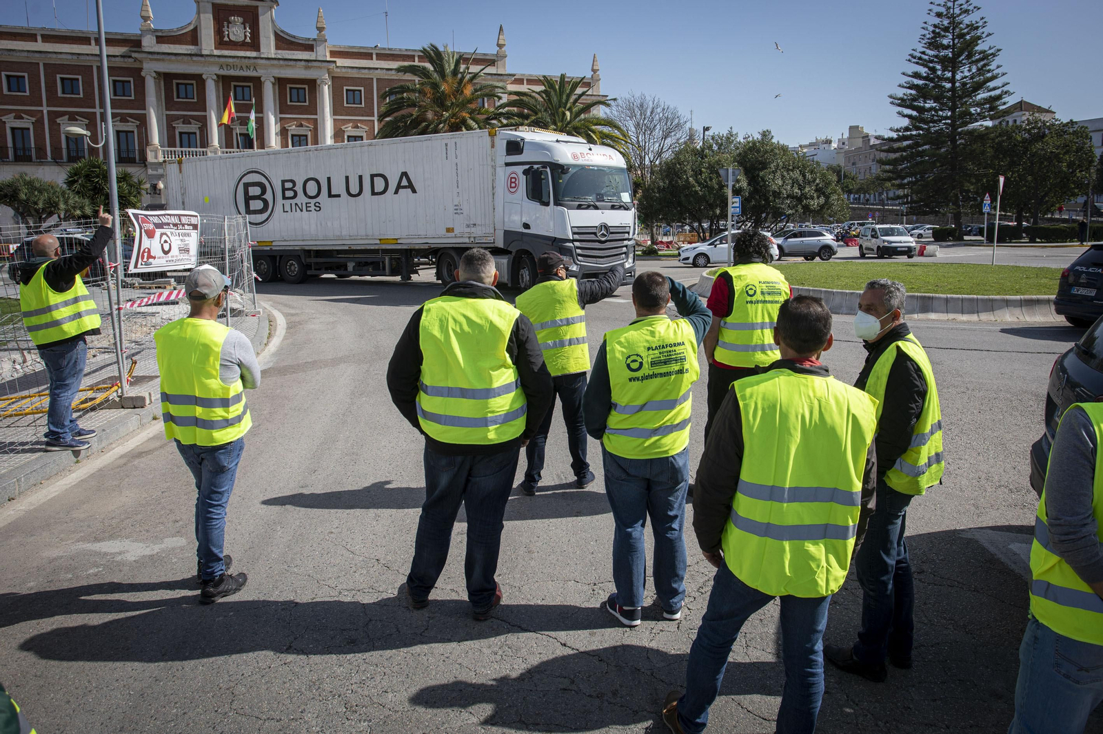 Bloqueo del puerto de Cádiz durante la huelga de transportes de la primavera pasada.