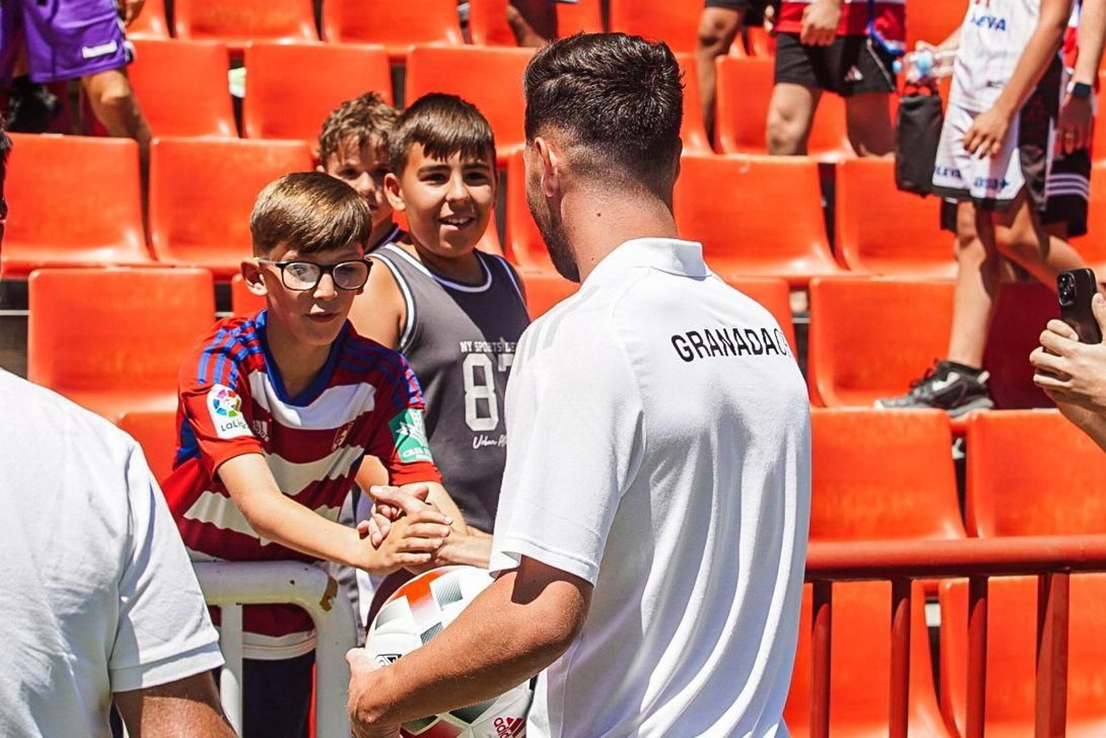 Así fue la presentación de Luca Zidane como nuevo jugador del Granada CF