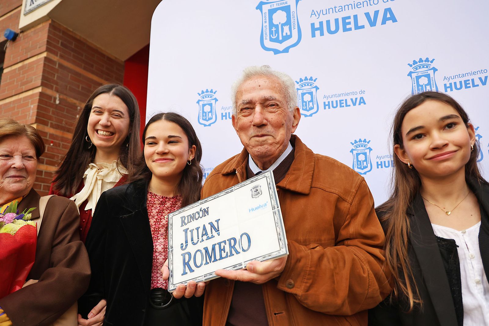 Las fotografías de la rotulación del Rincón de Juan Romero