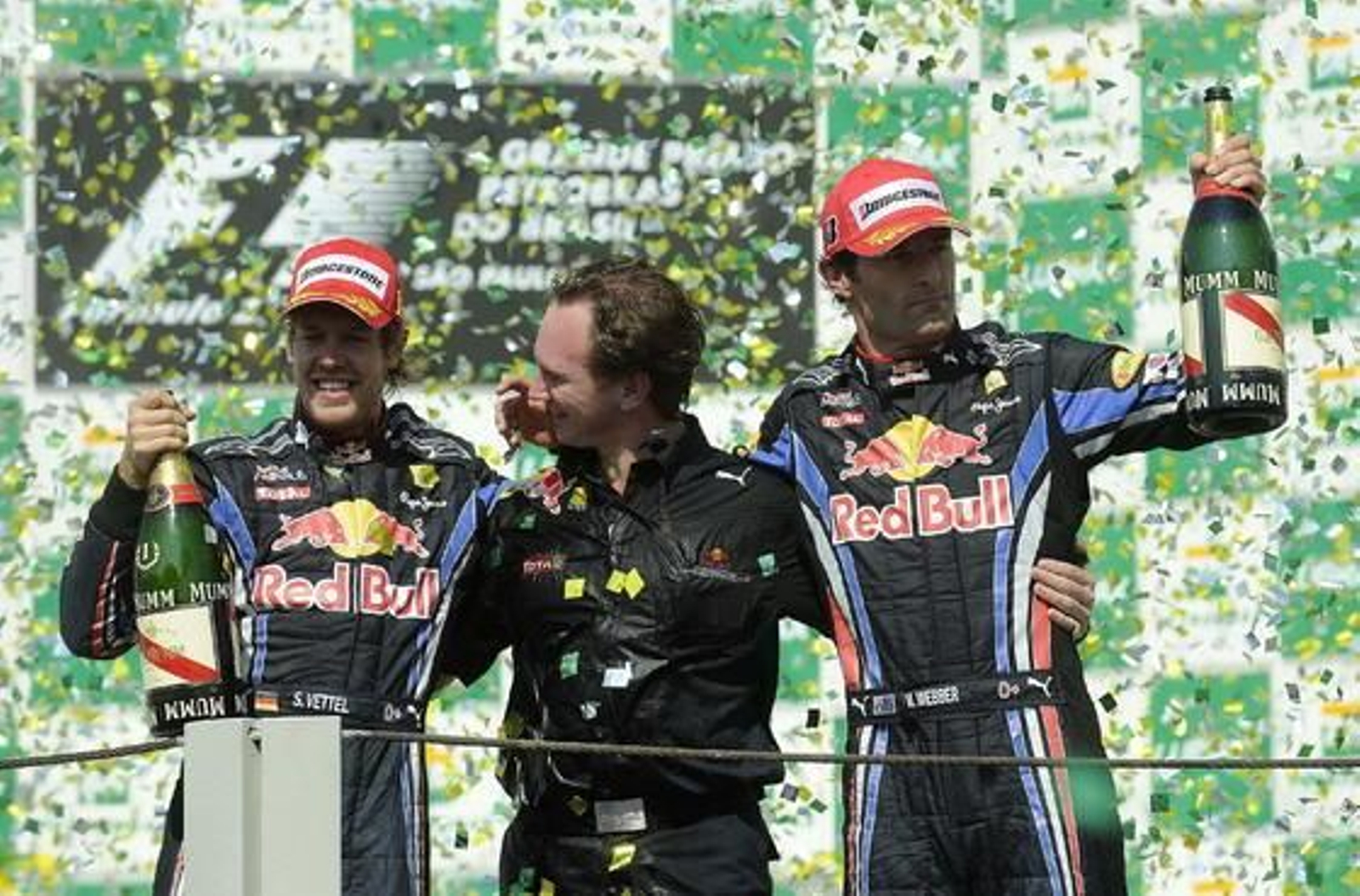 Vettel gana en Interlagos por delante de Webber y Alonso. / EFE