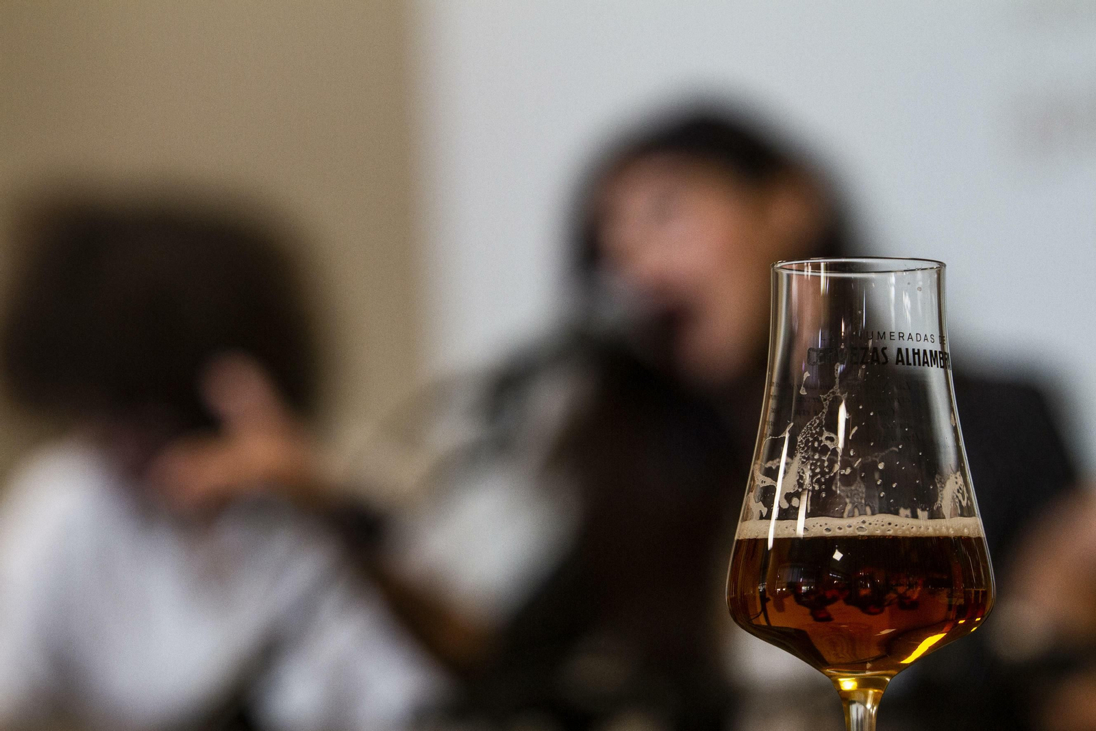 'Barrica de ron granadino', la nueva cerveza de Alhambra