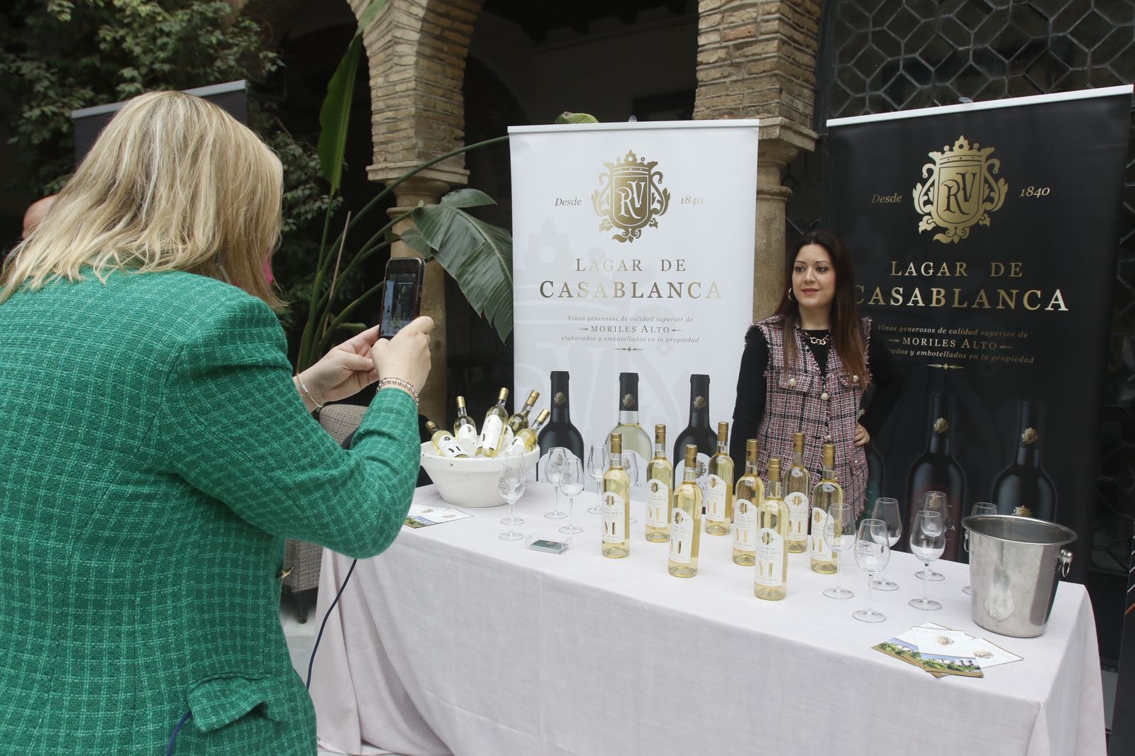 La presentación en sociedad de los vinos nuevos de Moriles y Montilla, en imágenes