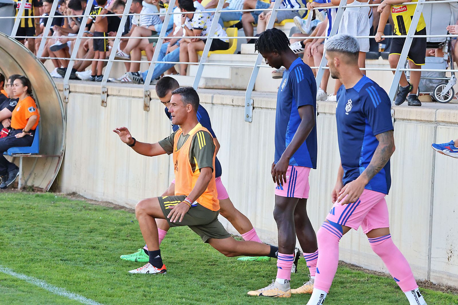 Imágenes del Trofeo de la Bella entre el San Roque de Lepe y el Recreativo de Huelva