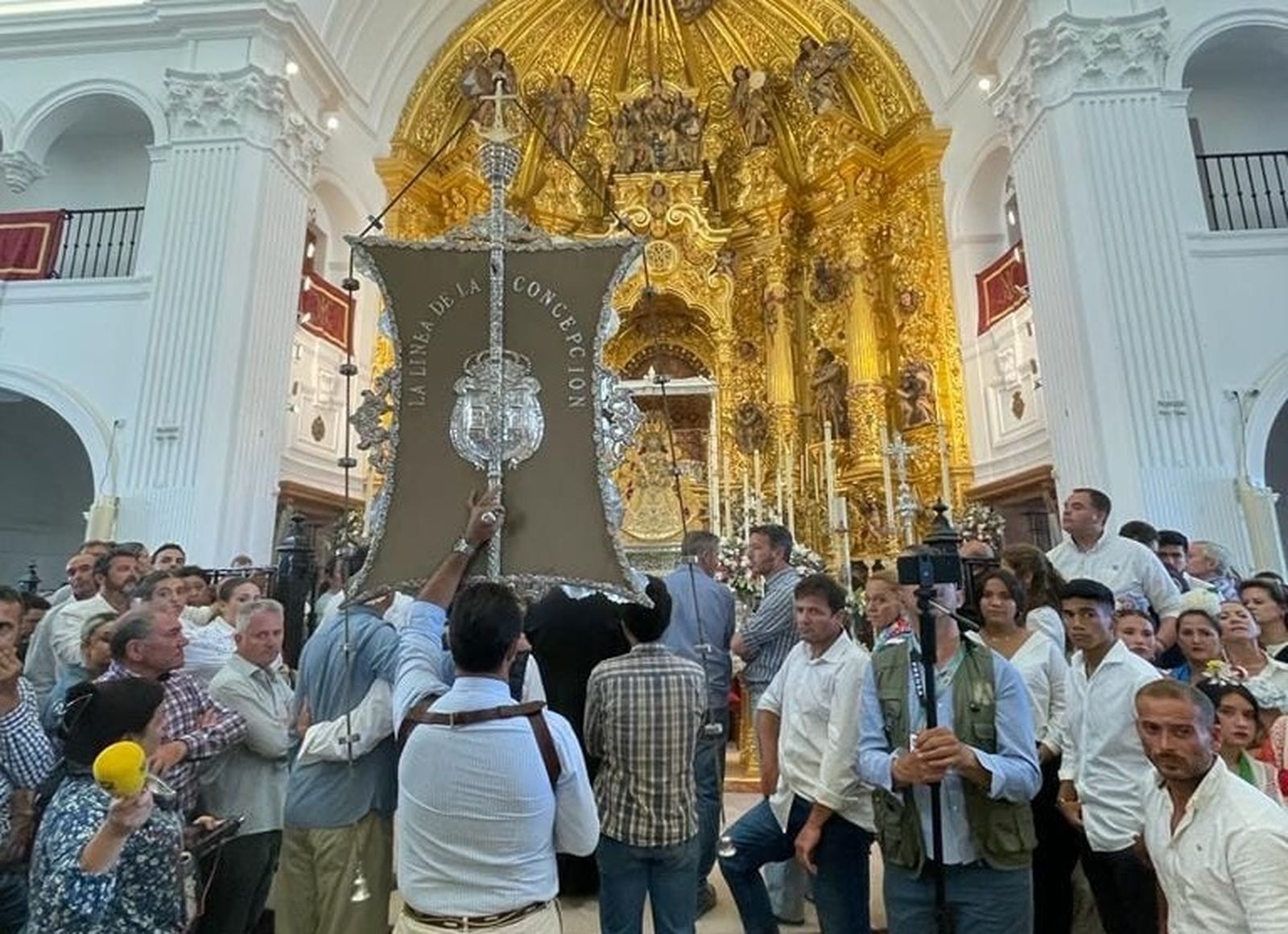 La presentación de la hermandad de La Línea.