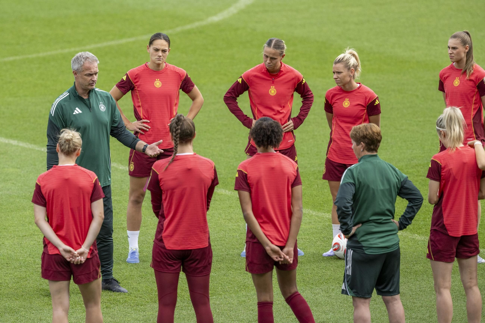 Entrenamiento de la selección de Alemania (7).jpg