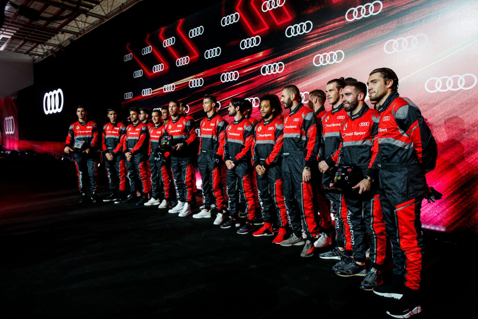 Los nuevos coches de la plantilla del Real Madrid, foto a foto