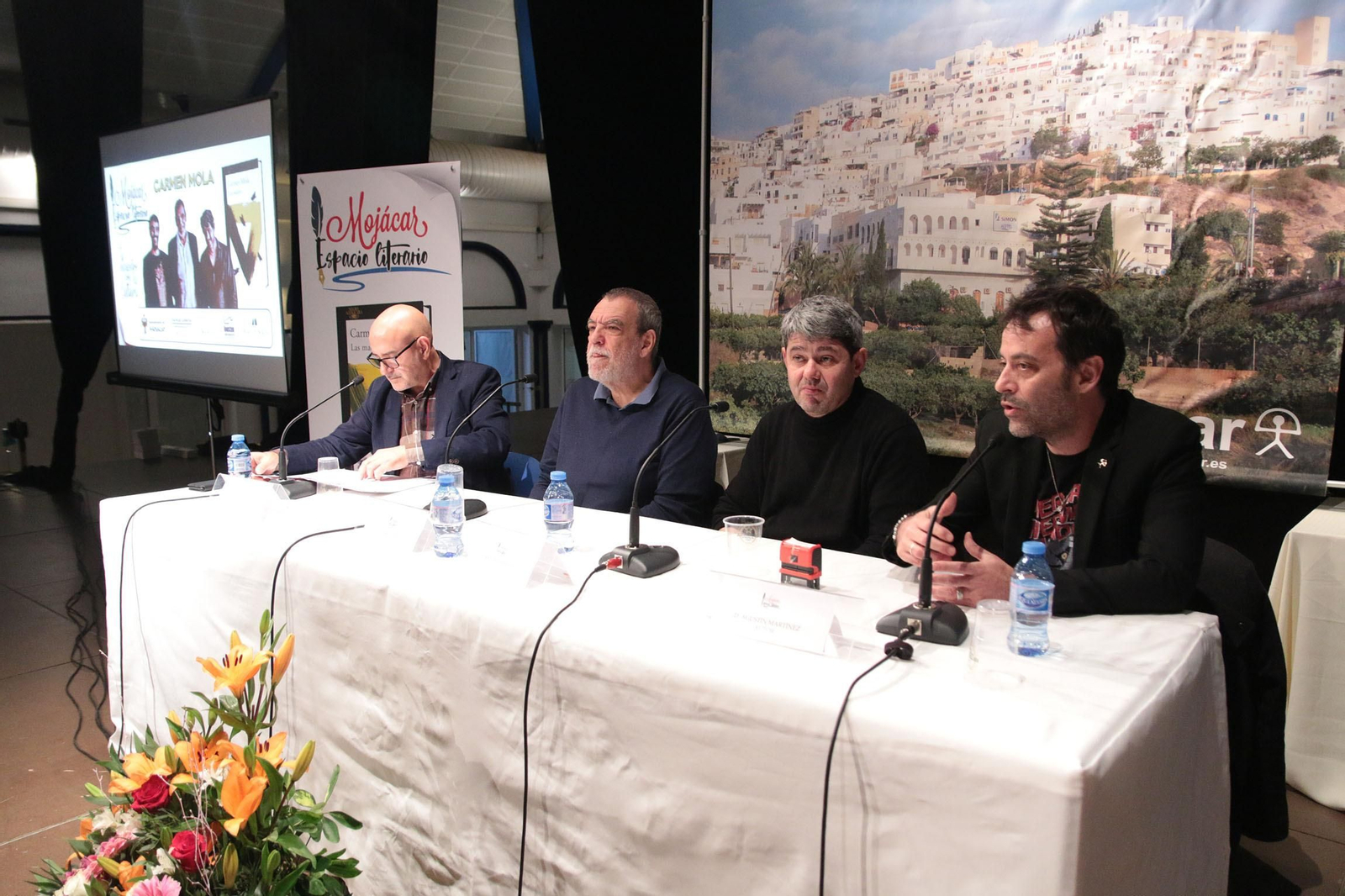 'Mojácar, Espacio Literario' se estrena con Carmen Mola y su novela 'Las Madres'