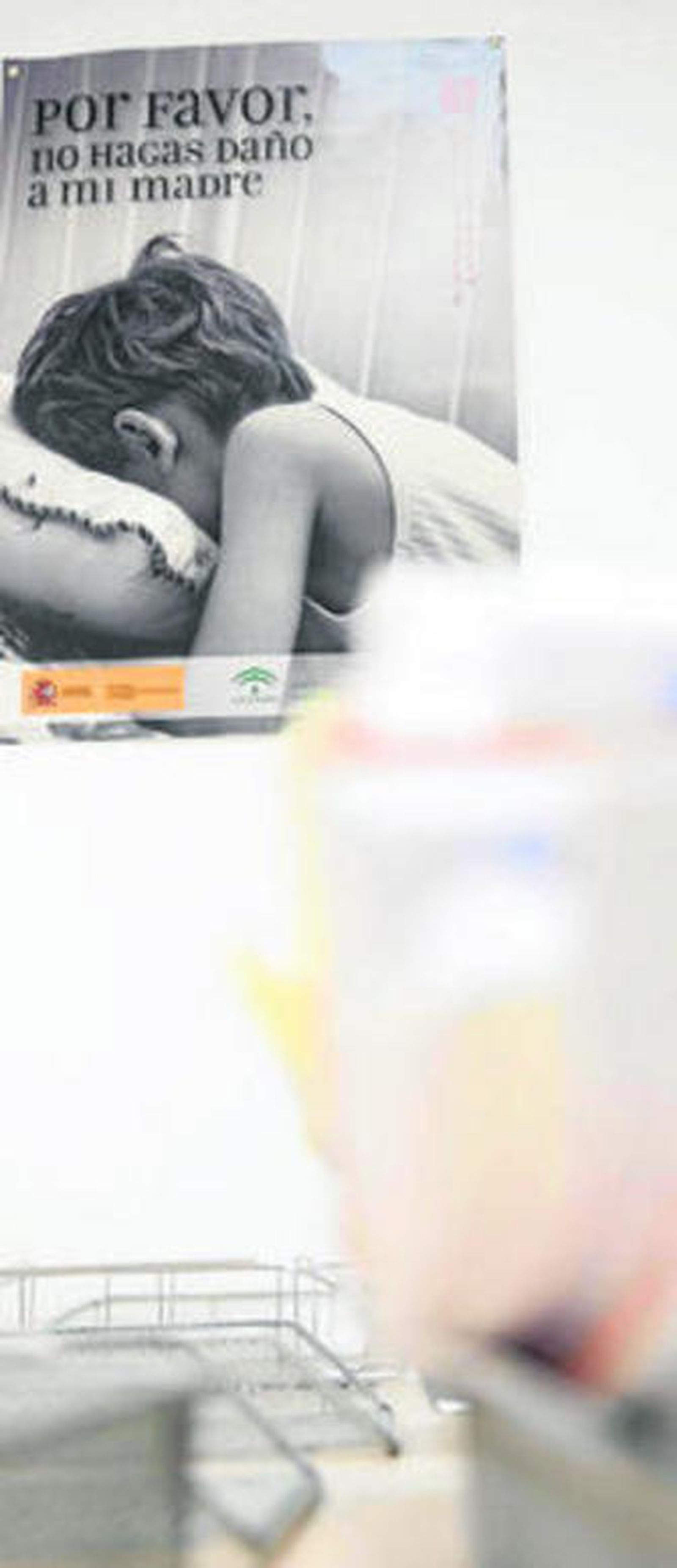 Uno de los carteles que cuelgan en los juzgados.