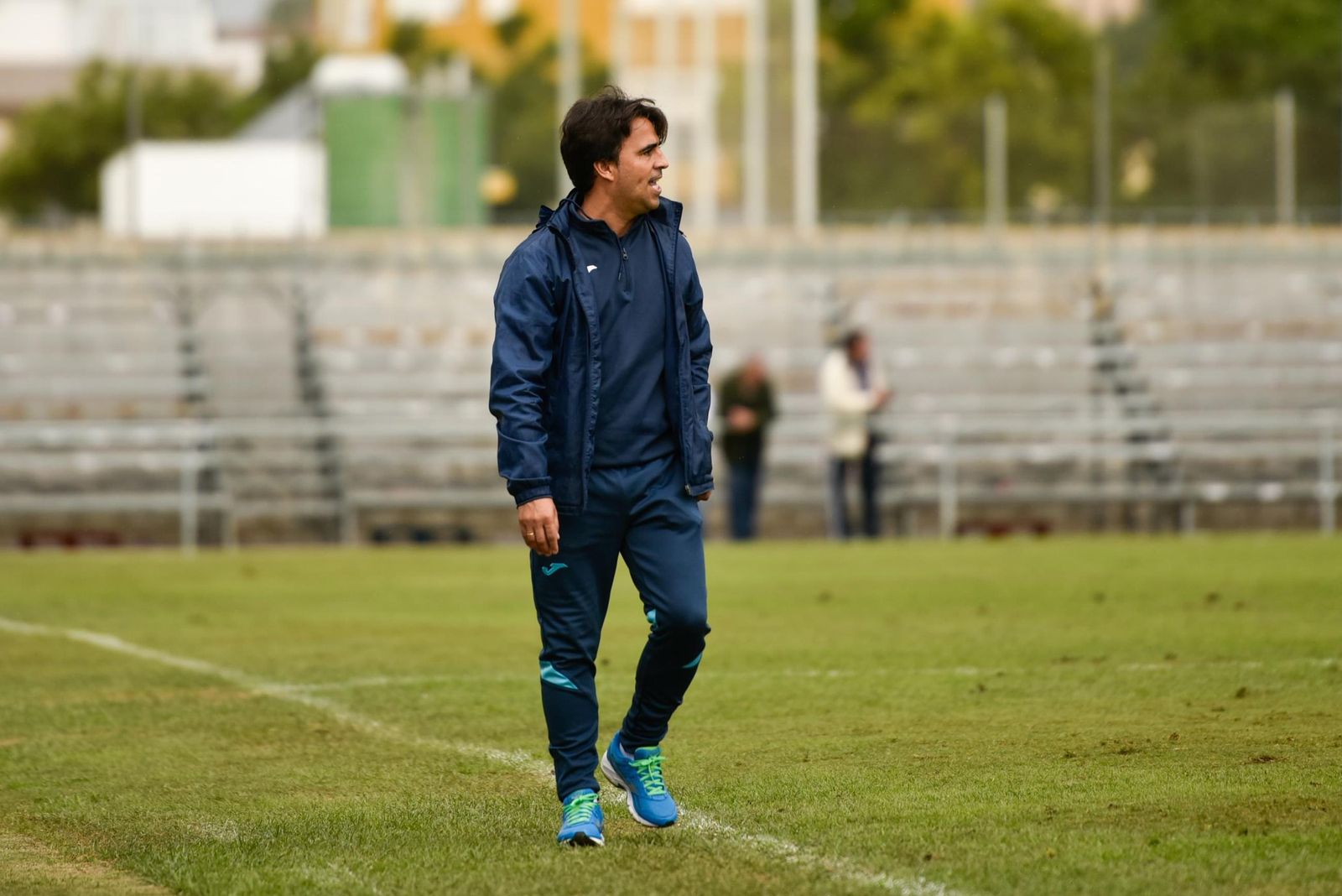 Mena suma dos empates en sus dos primeros partidos en el banquillo industrialista.