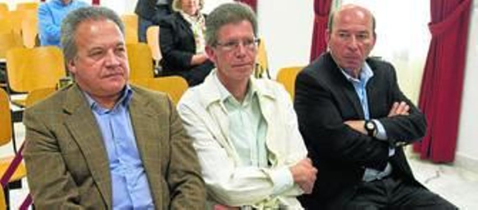 Pacheco, Cobacho y López, en el banquillo de los acusados. El histórico Pedro Pacheco daría con sus huesos en la cárcel.