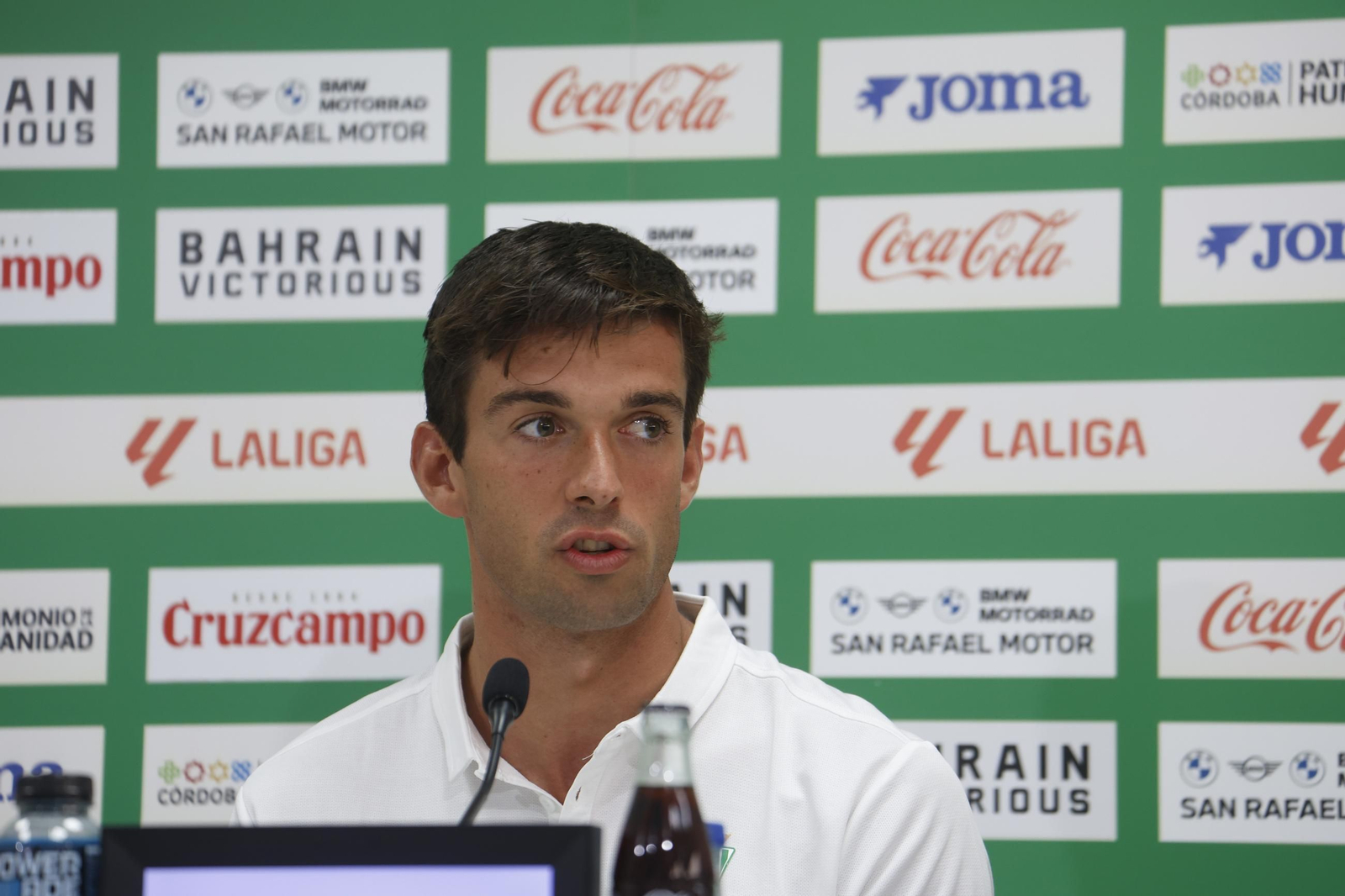 Las mejores fotos de la presentación de Fomeyem, Álex Martín e Iker Álvarez como jugadores del Córdoba CF