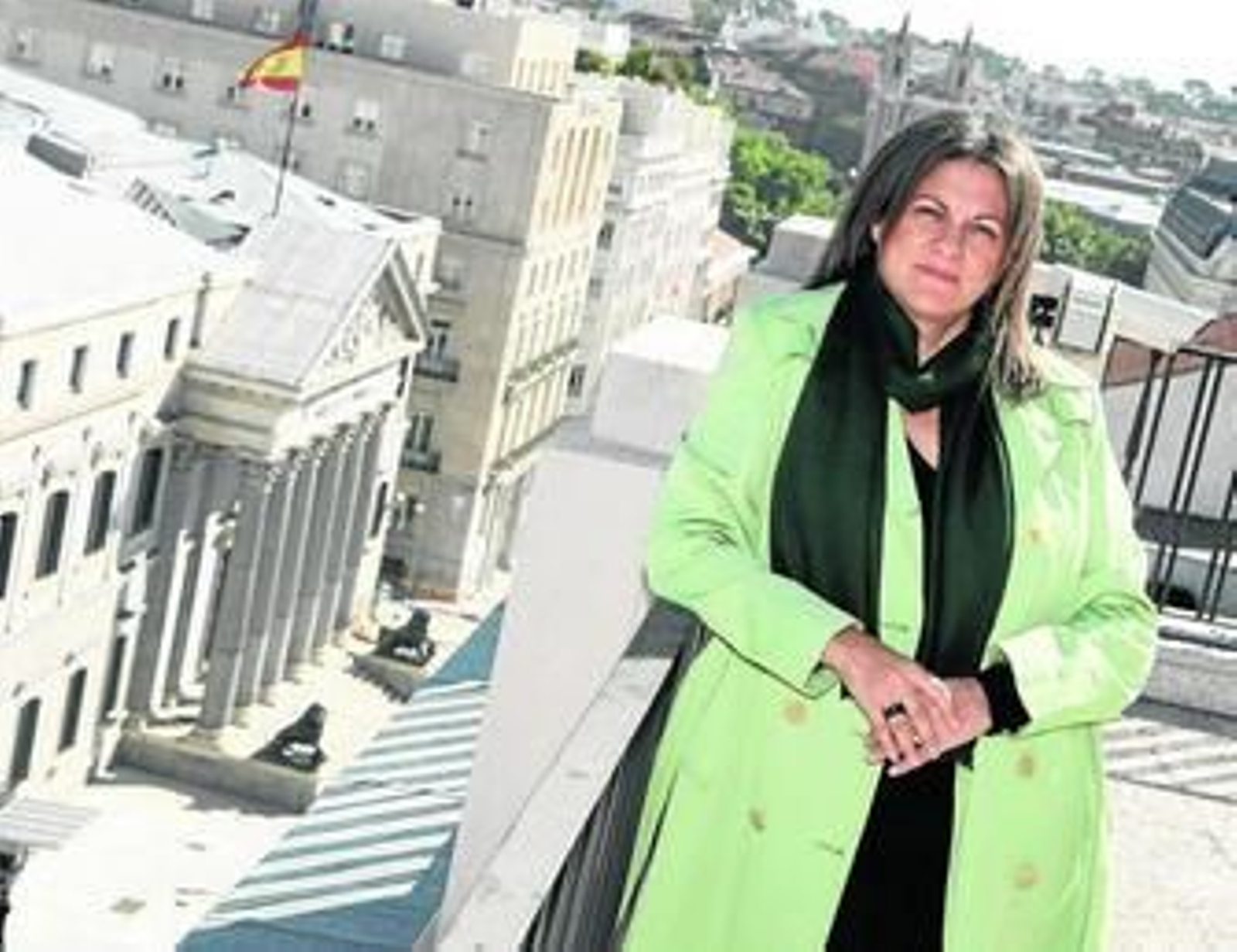 La ex ministra Trujillo en una terraza del edificio anexo del Congreso de los Diputados.