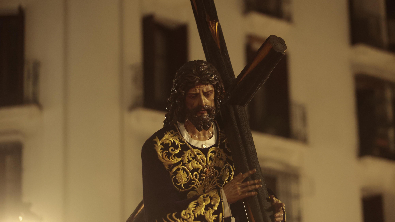 Las fotos de Vía Crucis del Consejo Local de Hermandades y Cofradías