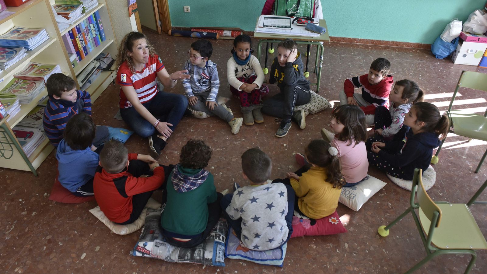 María José, maestra de Primaria, trabaja con los alumnos la inteligencia emocional.