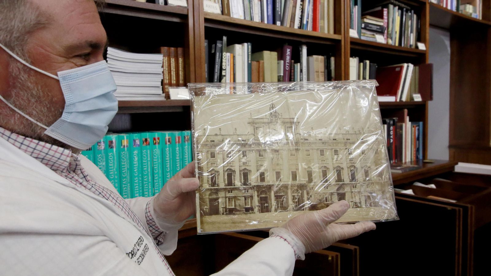 Imágenes del archivo fotográfico conservado en Bodegas Tradición