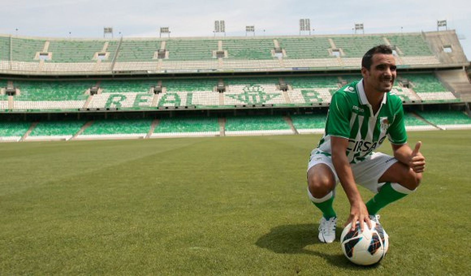 Ángel: "Lo del Betis es un amor desde hace años"