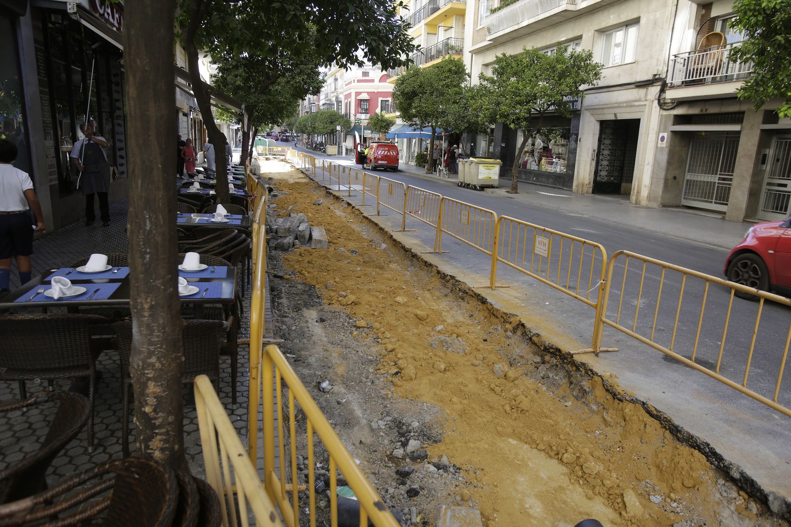 Obras en la calle Canalejas.