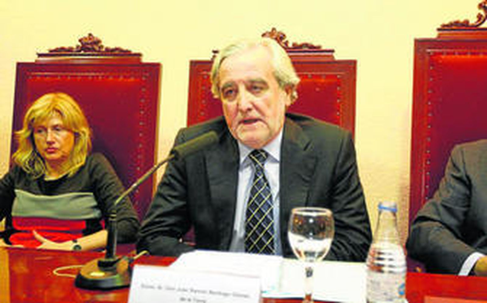 Nuevos profesionales del Derecho