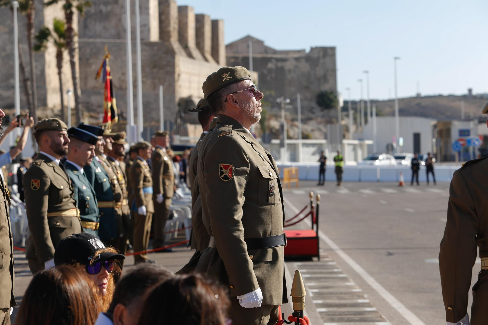 Las fotos de la jura de bandera civil en Tarifa