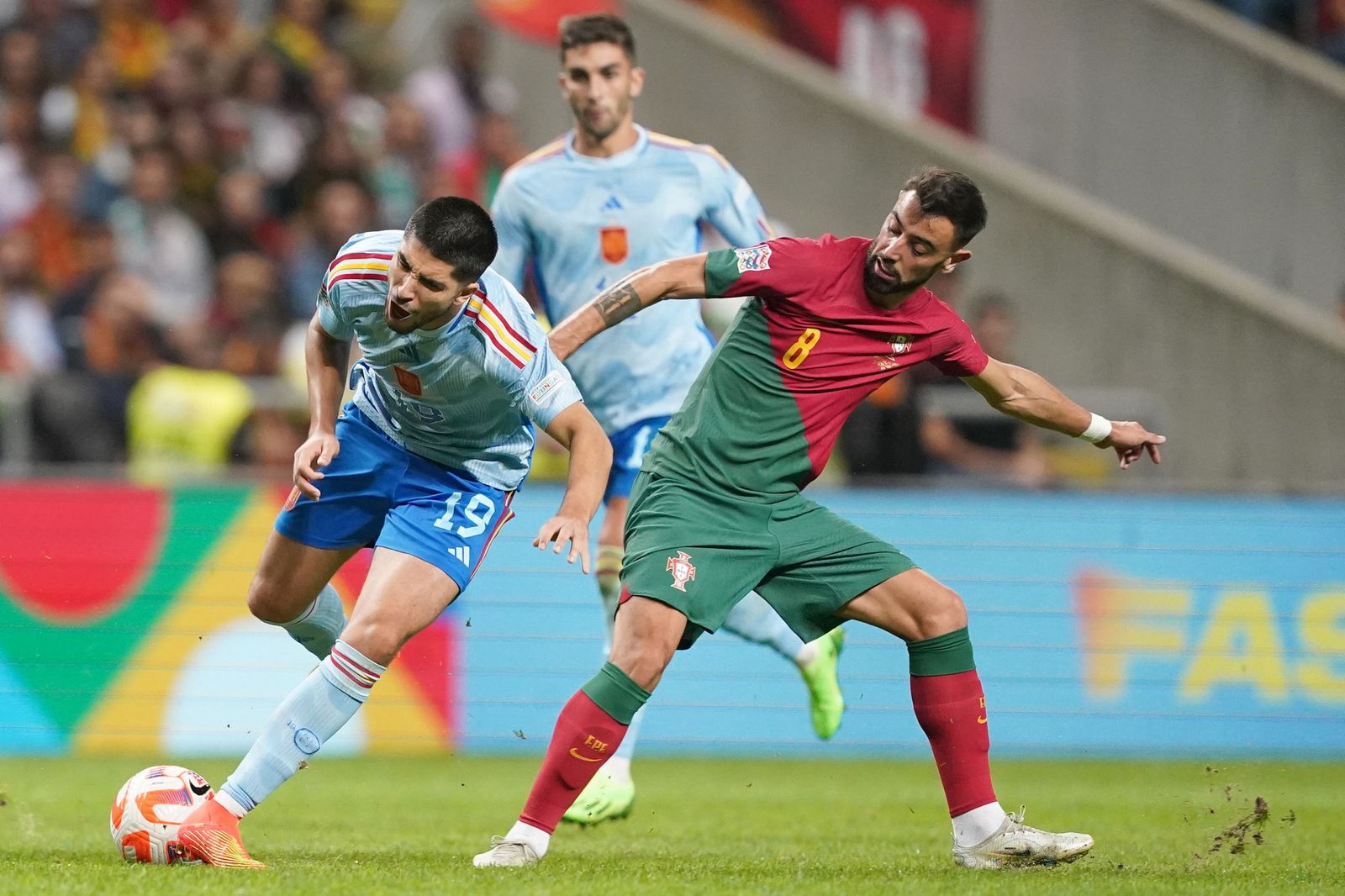 Las imágenes del triunfo de España en Portugal