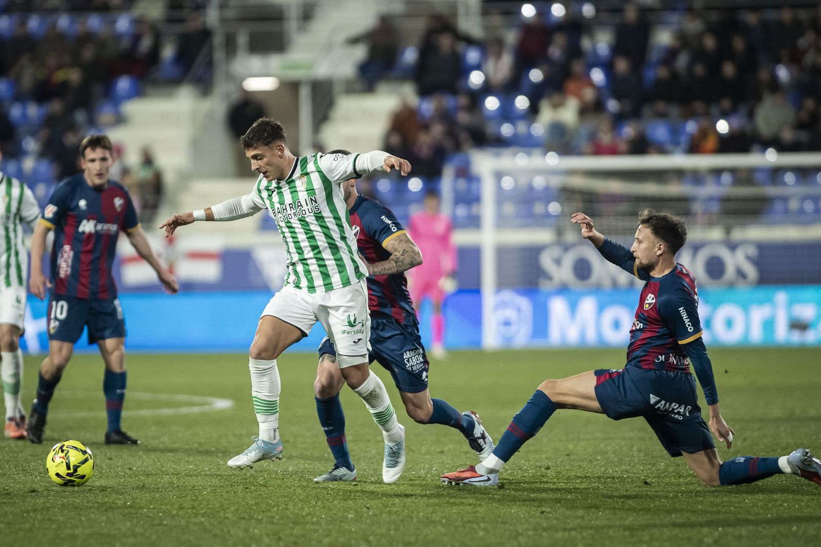 Las mejores fotos del triunfo agónico del Córdoba CF en Huesca