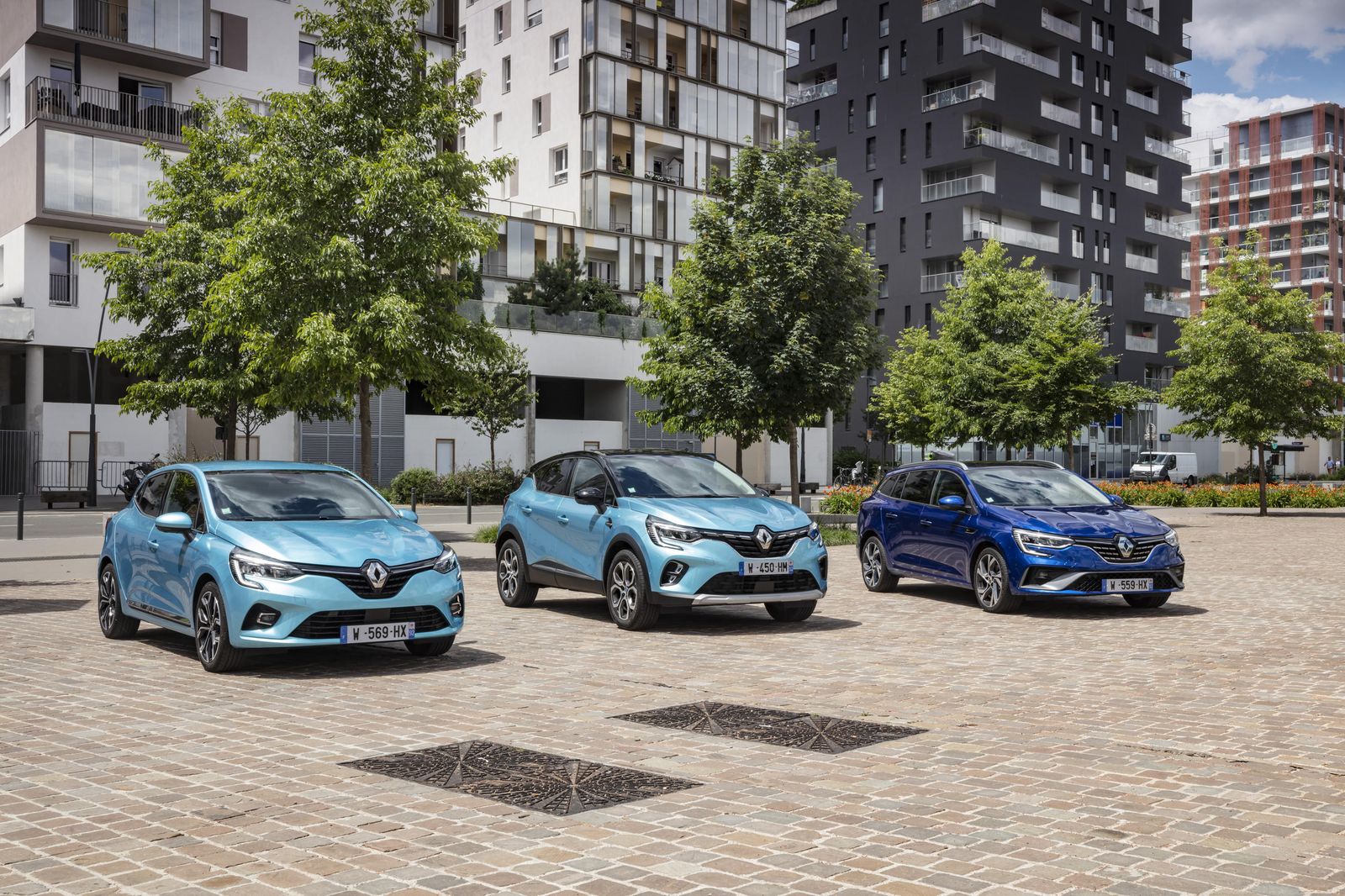 Renault Capture E-TECH PLUG-IN (HJB PHEV), Renault  CLIO E-TECH (BJA HEV), Renault  Megane IV Estate E-TECH PLUG-IN (KFB PHEV).
