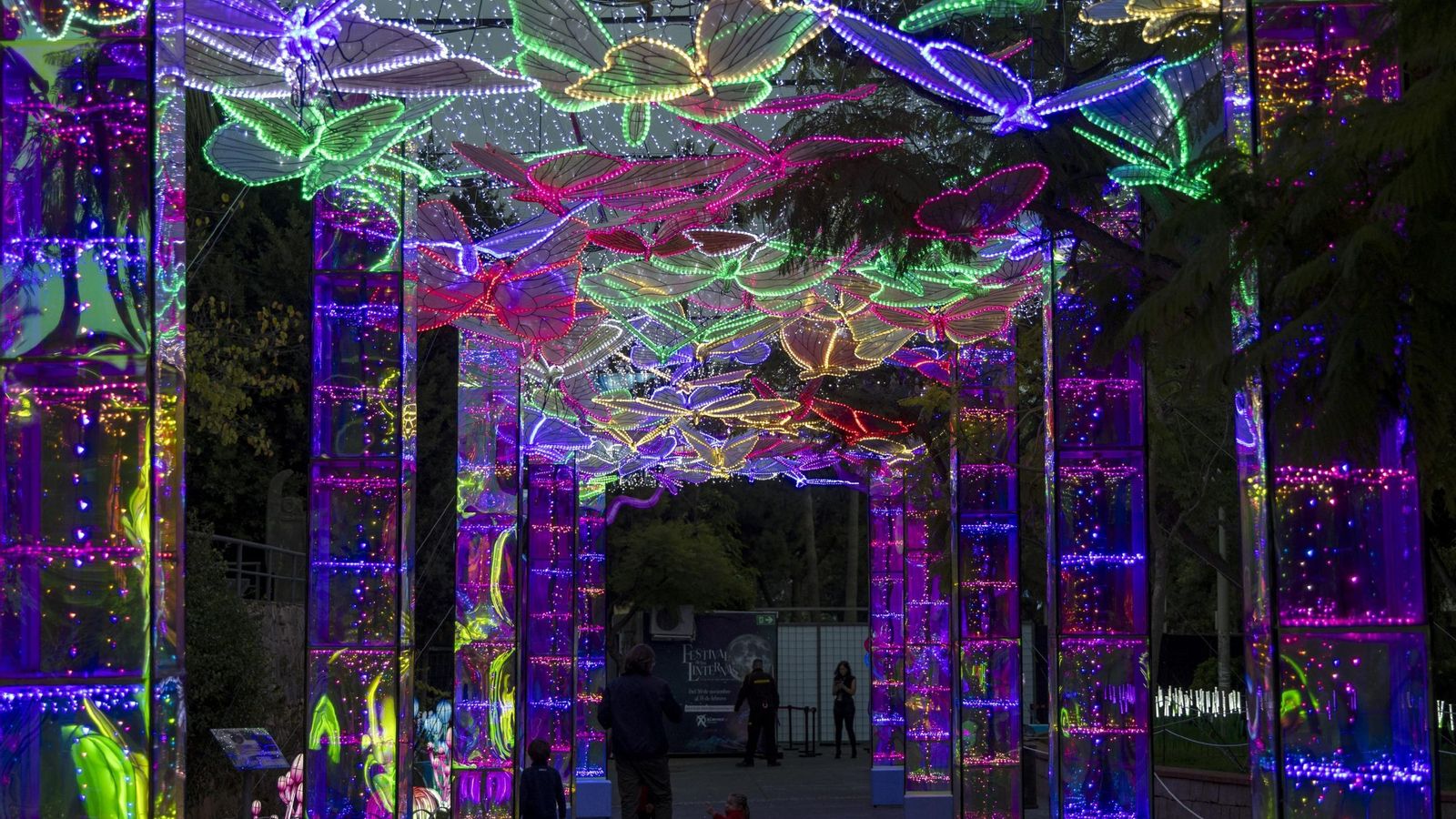 Inauguración del Festival  de las Linternas, organizado por Ximenez Group en colaboración con Lantern Group.