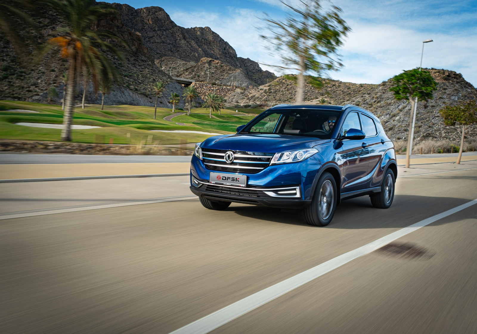 DFSK pone a la venta su primer SUV eléctrico: el Seres 3 costará, con promociones, 25.495 euros