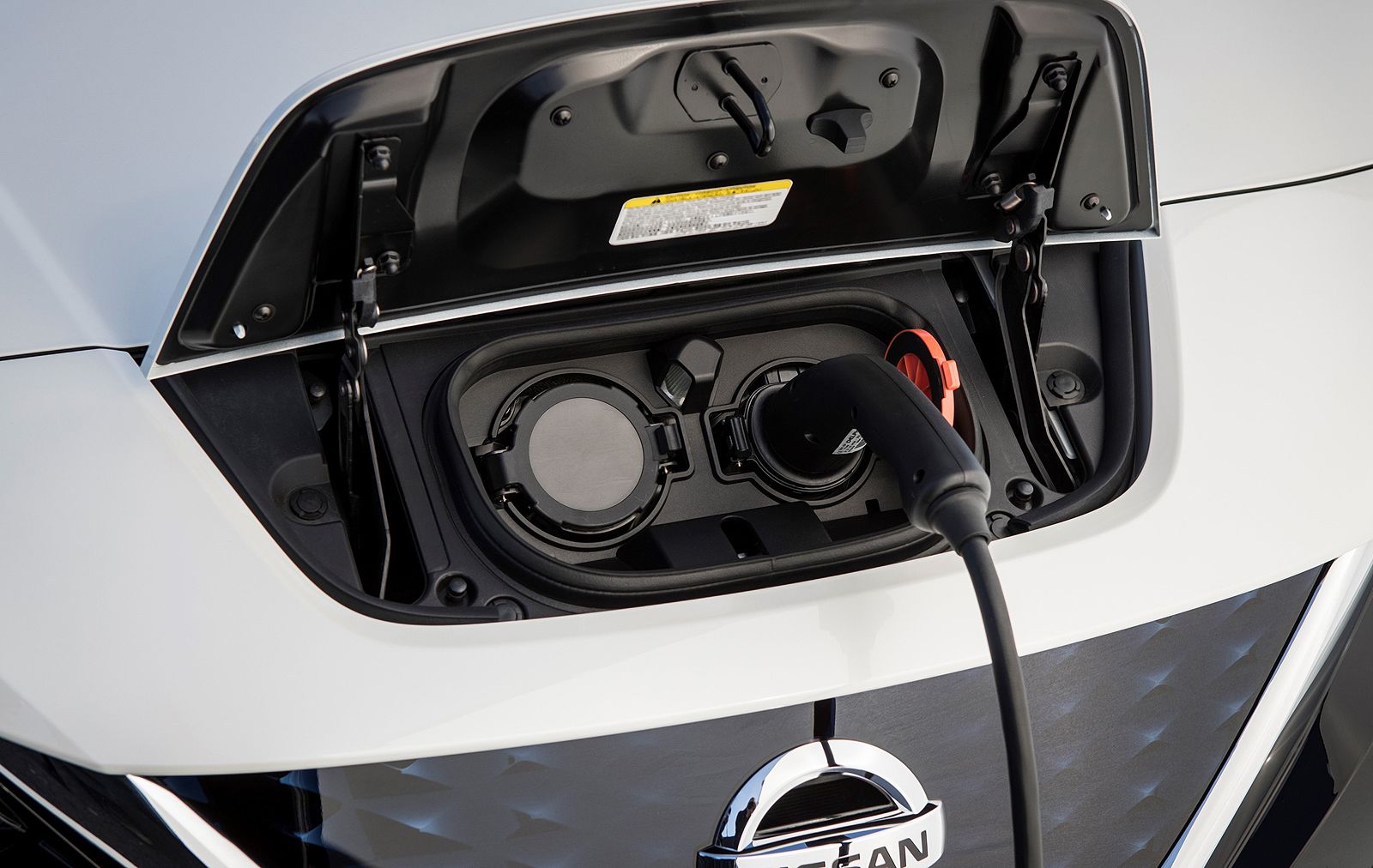 Nissan, con el Leaf, es una de las marcas que más apuestan por el eléctrico.
