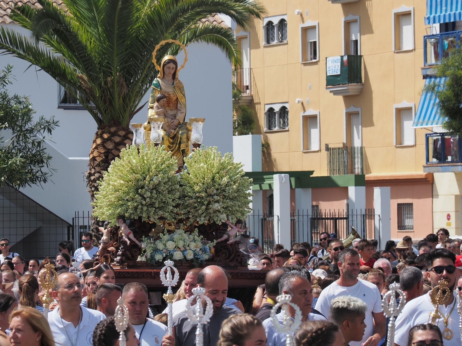 Las mejores imágenes de la procesión de la Virgen del Mar de Isla Cristina.
