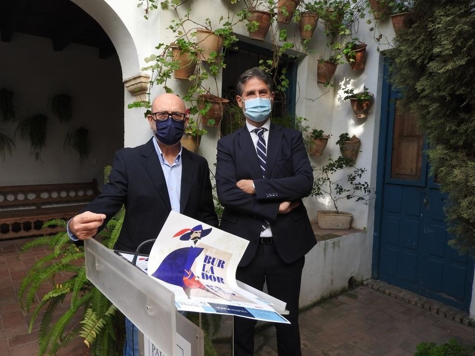 Ángel Cañadilla y Juan Carlos Villanueva presentan 'El Burlador en Palacio'.