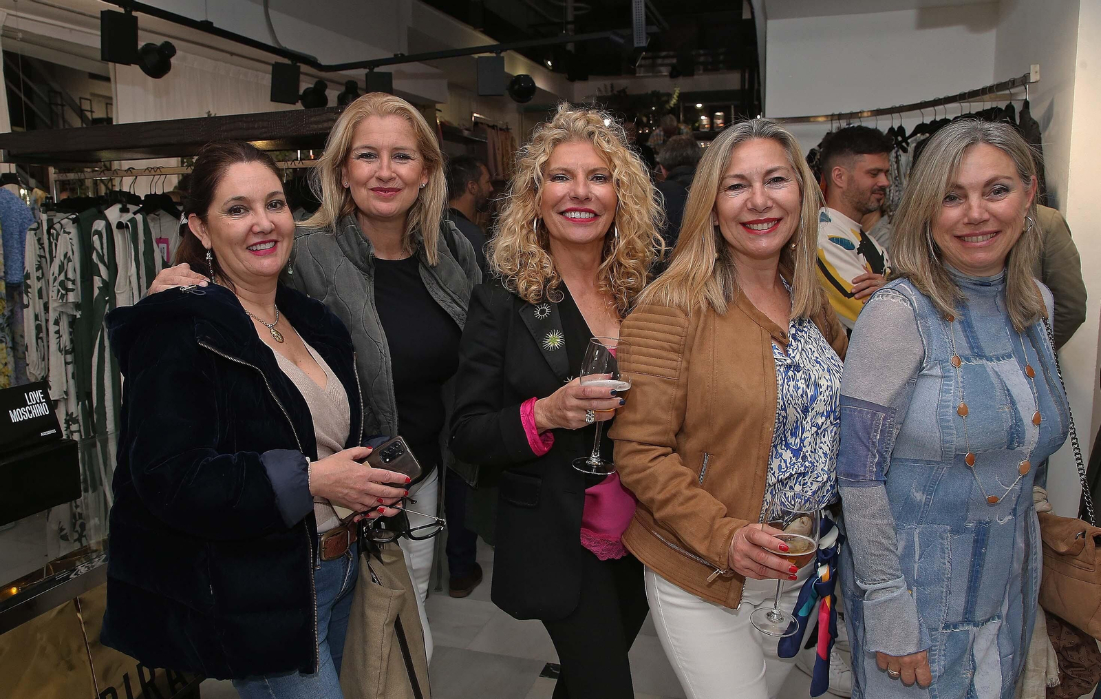 Fotos del 37º aniversario de Boutique Pirámide en Algeciras