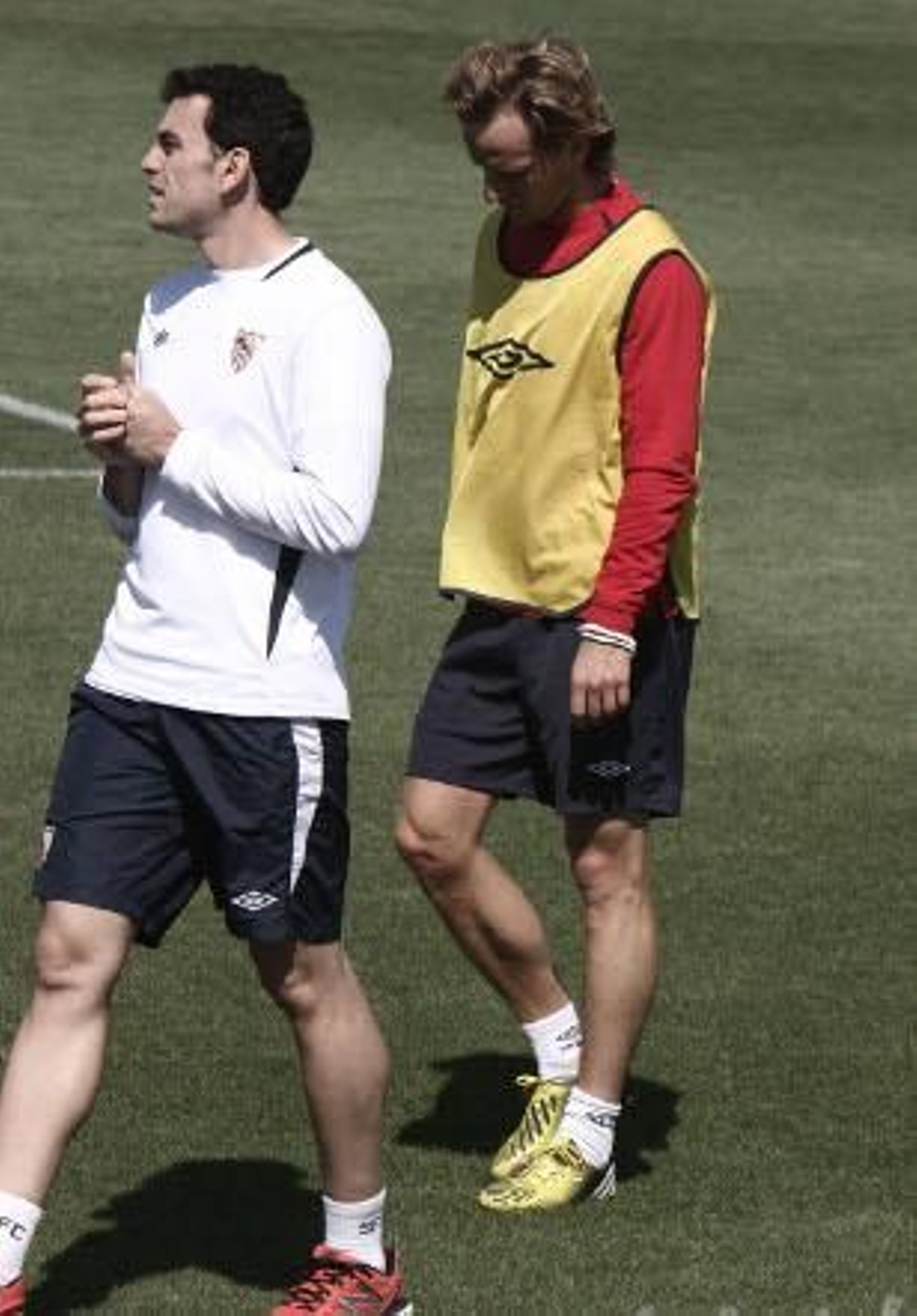 Reyes no sufre lesión ósea y Rakitic podría estar apto