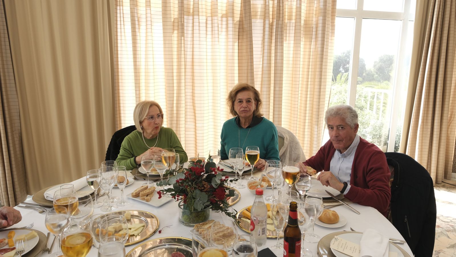 Imágenes del encuentro anual de los docentes jubilados almerienses, ADOJAL