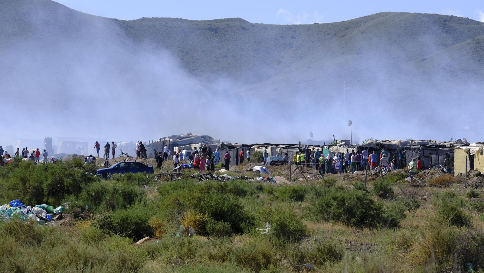Fotogalería incendio asentamiento de chabolas en Atochares-Níjar (Almería)