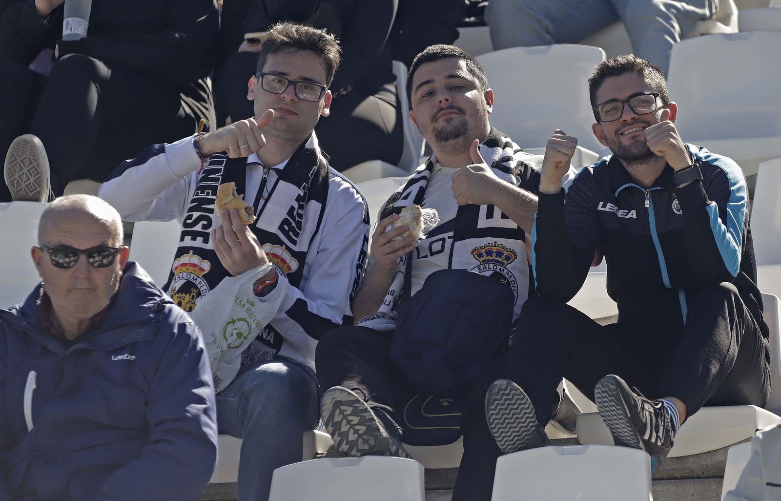 Búscate en el Ciudad de La Línea durante el Balona - San Roque de Lepe de Tercera Federación