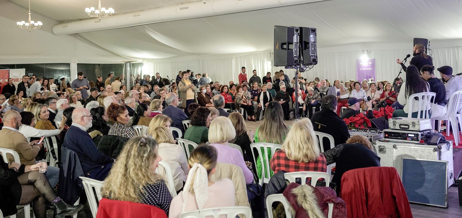 Una imagen del encuentro navideño organizado por el PSOE.